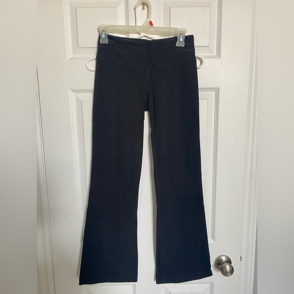 Lululemon yoga pants